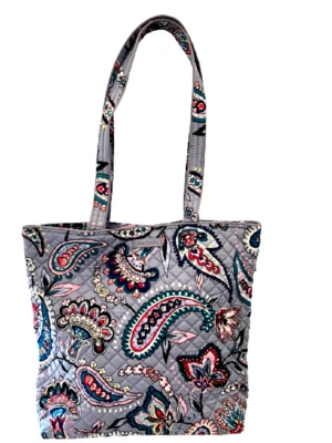 VERA BRADLEY MAKANI PAISLEY ICONIC COTTON QUILTED PURPLE TOTE BAG TRAVEL NEW - Image 1 of 4