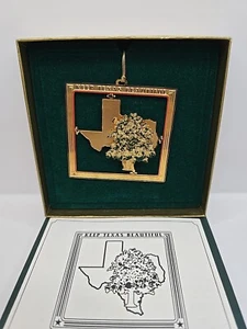 Keep Texas Beautiful 2nd Ed. 2005 Texas Pecan Tree Christmas Ornament  - Picture 1 of 12