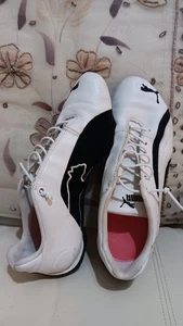Sneakers Puma vintage da donna taglia 7,5 USA in pelle art#300-988 04 bianco e nero - Foto 1 di 13