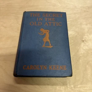 Vintage Nancy Drew The Secret in the Old Attic #21, 1944; blue with orange - Imagen 1 de 5
