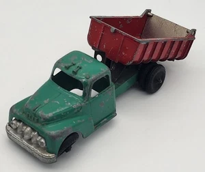 Vintage Hubley Kiddie Toy 5.5" Dump Truck Metal Green Red 1950s USA - Picture 1 of 15