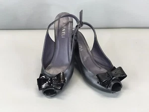 Vaneli Women's Black Shiny Patent Leather Bow Peep Sling Back Wedge 7 M - Picture 1 of 9