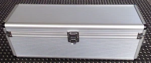 Weingeschenkbox in Metalloptik mit Sommelier-Set gebraucht nur 1 mal benutzt - Bild 1 von 11