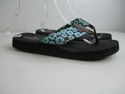 Blue fin flip flops blue flowers sz 7 cute beach party festival  - Image 1 of 4