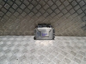 Renault Scenic ECU Control Module Unit 1.6 Petrol Manual 2008 MK2 8200785132 - Picture 1 of 12