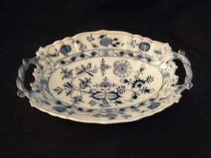 Meissen Ciotola con manico CIPOLLA BLU 11 1/2" - Foto 1 di 5