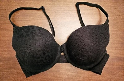 Victoria's Secret PINK Wear Everywhere T-Shirt Lightly Line Black Bra  32C - Image 1 of 4