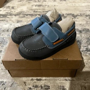 NIB Naturino Blue / Gray Leather School Shoes Size 24 EU - Picture 1 of 5