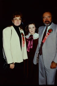 SHANNEN DOHERTY, PARENTS, 1987, 35mm Slide - Picture 1 of 1