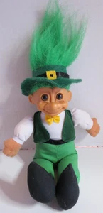 Muñeca Troll Russ de Colección 8" Figura Duende Irlandés Día de San Patricio Pelo Verde - Imagen 1 de 7
