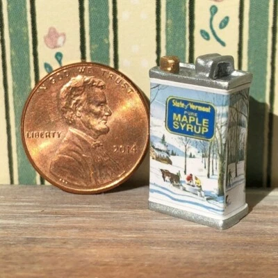Dollhouse miniatures Food 1:12 Vintage Label Maple Syrup Tin NEW - Image 1 of 2