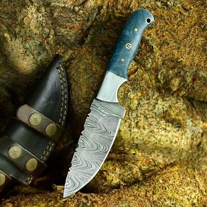 MENGE 100 HANDGEFERTIGTE DAMAST STAHL DOLCH MESSER HOLZGRIFF MIT SCHEIDE HÄUTER - Bild 1 von 6