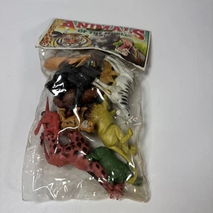 VTG Animals Of The World Tim Mee Toy 1107 Around 1980 12 Animals - Picture 1 of 5