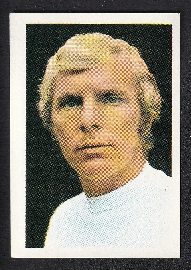 FKS - World Cup Mexico 1970 - # 18 Bobby Moore - England - Image 1 of 2