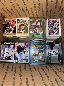 Huge Sports Card Bulk LOT - 2,000+ Topps Score Pro Set & More Football Only LOT - Picture 1 of 2