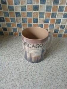 TAZA CHICAGO LA CIUDAD DEL VIENTO 9,5 CM ALTO 8 CM DIÁMETRO CARTA ESCRITA A MANO SOBRE FONDO - Imagen 1 de 6