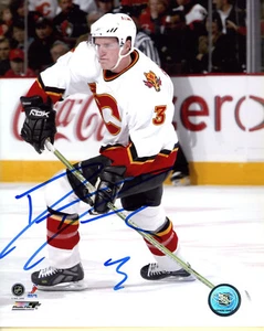 Dion Phaneuf Autographed 8x10 Calgary Flames  Free Shipping  #S2918 - Picture 1 of 1