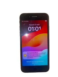 Apple iPhone SE 2ème gén 128Go - Noir A2296 Bon état - Photo 1 sur 3