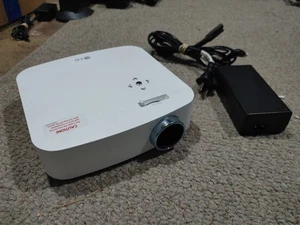 LG PF50KA 1080p Wireless Smart DLP Portable Projector TESTED - Picture 1 of 6