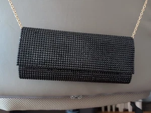 Aldo Umhängetasche schwarz mit Goldkette  - Bild 1 von 6