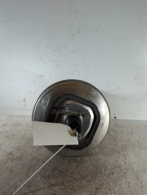 Vauxhall Grandland X Elite Mk1 2019 1199 Brake Master Cylinder 9807687080 P94 - Image 1 of 4