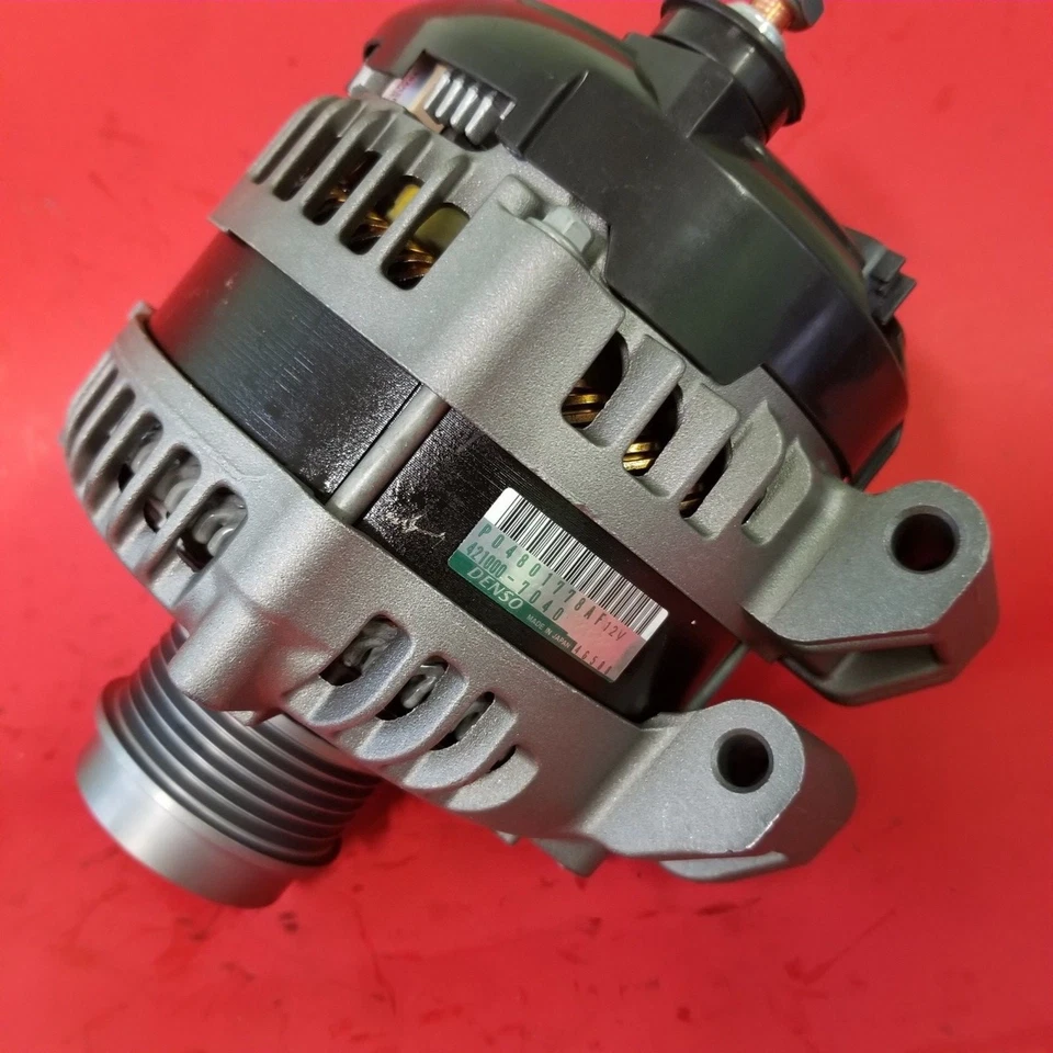 Alternador 2013 a 2015 Dodge Ram1500 V6 3.6L motor 180AMP com garantia - Imagem 1 de 4