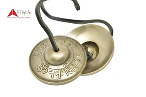 Sintonizzata a mano su Key of Om 2,25 pollici - campana tibetana Tingsha (suoncini) buddista fortunato - Foto 1 di 5