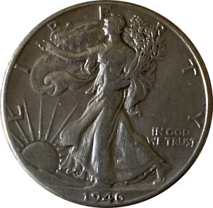U.S Two Tone Plain Bezel Coin with 24 Chain Walking Liberty Half Dollar Minted 1916-1947 