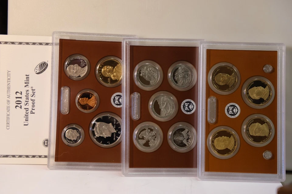 2012 S US Proof Set Original Box & Papers Clad - Image 1 of 3