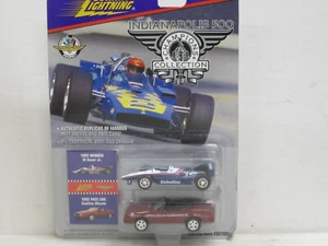 Unser + Pace Car Cadillac, OVP, Johnny Lightning Indy 500 Winner 1992, 1:64,V.4 - Bild 1 von 4
