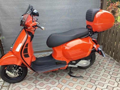 vespa gts 125 super sport 2023 orange - Bild 1 von 4
