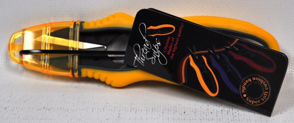 Jewel Tone Thread Snips Pro Gold - Image 1 of 1