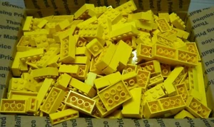 LEGO Random Bulk Lot 4 lb Loose YELLOW Bricks Plates Caps Parts Pieces  - Picture 1 of 11