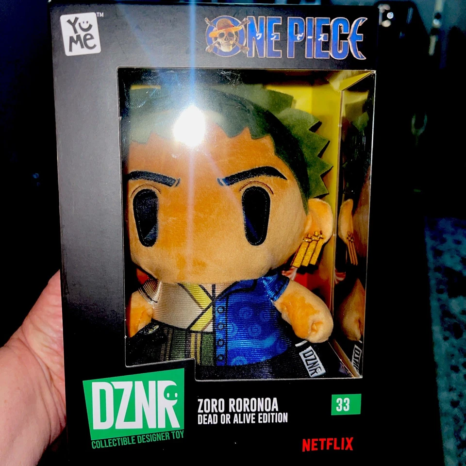 Figura de peluche YuMe DZNR One Piece ZORO RORONOA Dead OR Alive Edition 33 NUEVA Foto 1 de 4