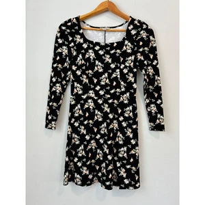 LOFT Outlet Petite schwarzes Kleid Blumenmuster Langarm eckiger Ausschnitt XXSP - Bild 1 von 7