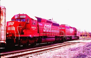 ORIGINAL EKTACHROME SLIDE SOO LINE SD40-2 #6604 LAGRANGE, IL OCTOBER 18, 1996 - Picture 1 of 1