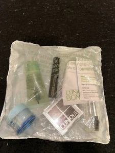 Clinique all about shadow quad. Hazy, Ballerinas, Chocolate Cherry, Raspberry - Bild 1 von 5