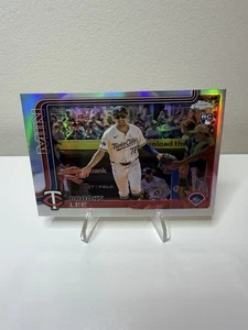 Brooks Lee Minnesota Twins 2025 Topps Chrome RC SP Image Variation - Bild 1 von 2