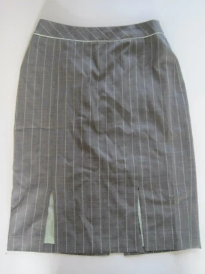 Falda Forro ESCADA Neiman Marcus Gris Verde Menta Rayas Verde Como Nueva Foto 1 de 4