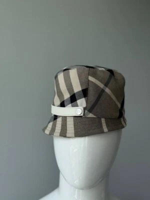 RRP ~ 390$ | Burberry Women’s Nova Check Cotton Bucket Hat Ledies Size S - Image 1 of 4