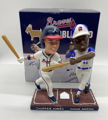 New Atlanta Braves Chipper Jones Hank Aaron GOAT Bobblehead SGA Fast Shipping Cover