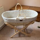 Little Green Sheep Natural Quilted Moses Basket And Mattress Dove Grey & Stand