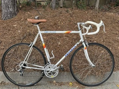 Bicicleta de carretera vintage Peugeot triatlón cuadro 60 cm Shimano 105 grupo Foto 1 de 4