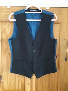 Mens size Small Burton's Black Waistcoat - Picture 1 of 3