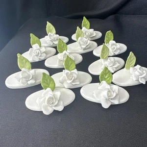 12 PORTA SEGNAPOSTO BIANCO STAFFORDSHIRE CORONA INGLESE OSSO PORCELLANA RARO ANTICO - Foto 1 di 8