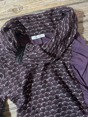 美丽复古 90 年代 Zone Bleue Paris 部分钩针编织连衣裙尺寸 T4 紫色斗篷 — 第 1/4 张图片