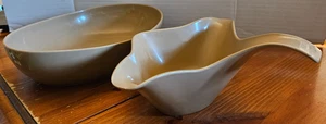 Vintage Tan Melamine Gravy Boat & Serving Bowl - Picture 1 of 7