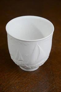 Lladro Collector Society Copa de Porcelana Blanca Navegando El Mar Velero Barco 17657 - Imagen 1 de 7