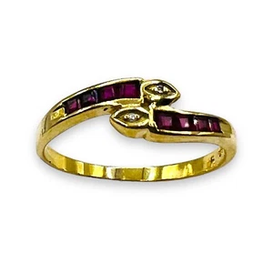 Vintage 18k Yellow Gold Red Ruby Rubies Diamond Bypass Band Ring Size 5.5 - Picture 1 of 7