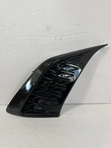 2019-2022 Lexus ES350/ES300h Bumper Cover Grille Passenger Side Front w/F-Sport - Picture 1 of 21